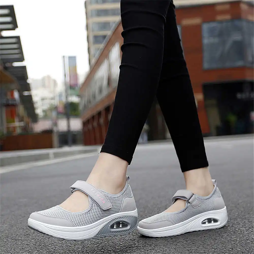 36-41 Demi-season Colored Snea - đánh giá và giá Elderly Women Formal Wear